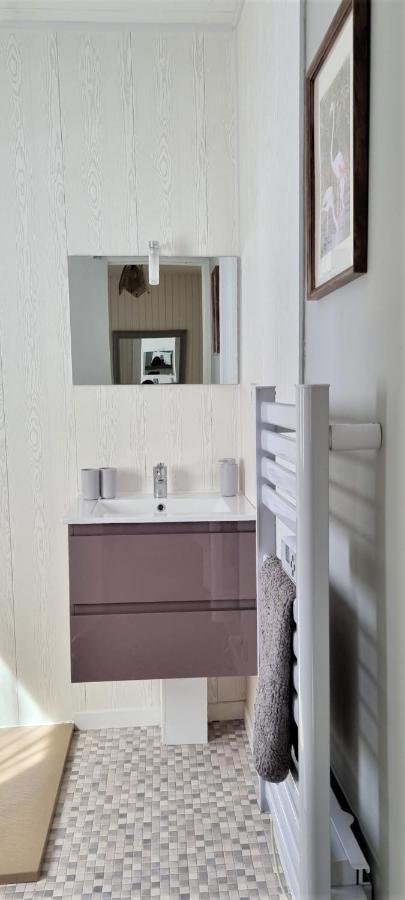 Weir Cottage Balledent Екстериор снимка